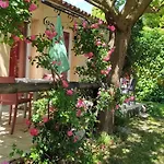 Abrivado En Petite Camargue, Parking Interieur, Wifi, Jardin Apartamento *