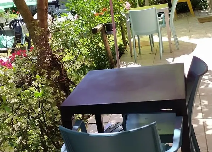 Abrivado En Petite Camargue, Parking Interieur, Wifi, Jardin